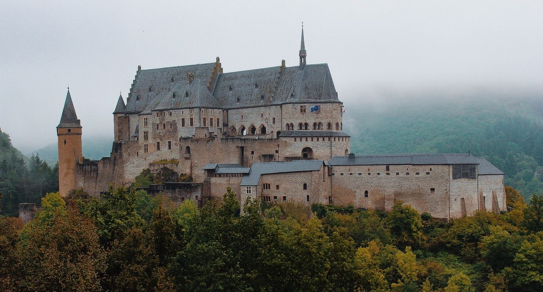 Burg Vianden bei Rodershausen