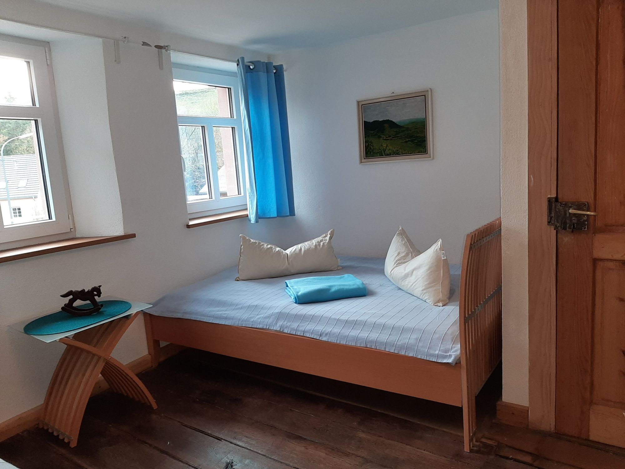 Schlafzimmer Ammeldingen im 1 OG mit Französischen Bett