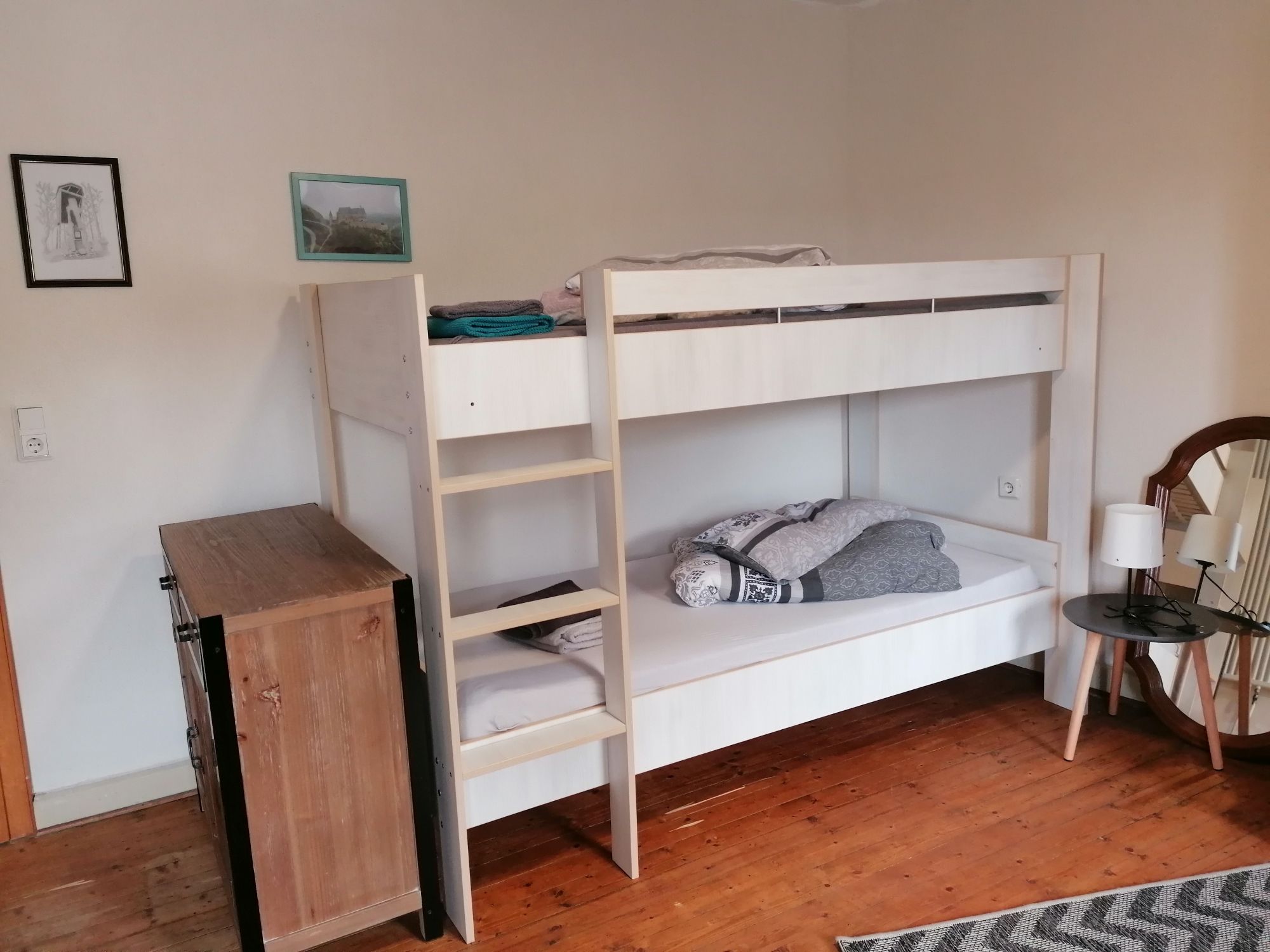 Schlafzimmer Schwarzbildchen